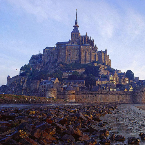 Mont Saint Michel all'alba